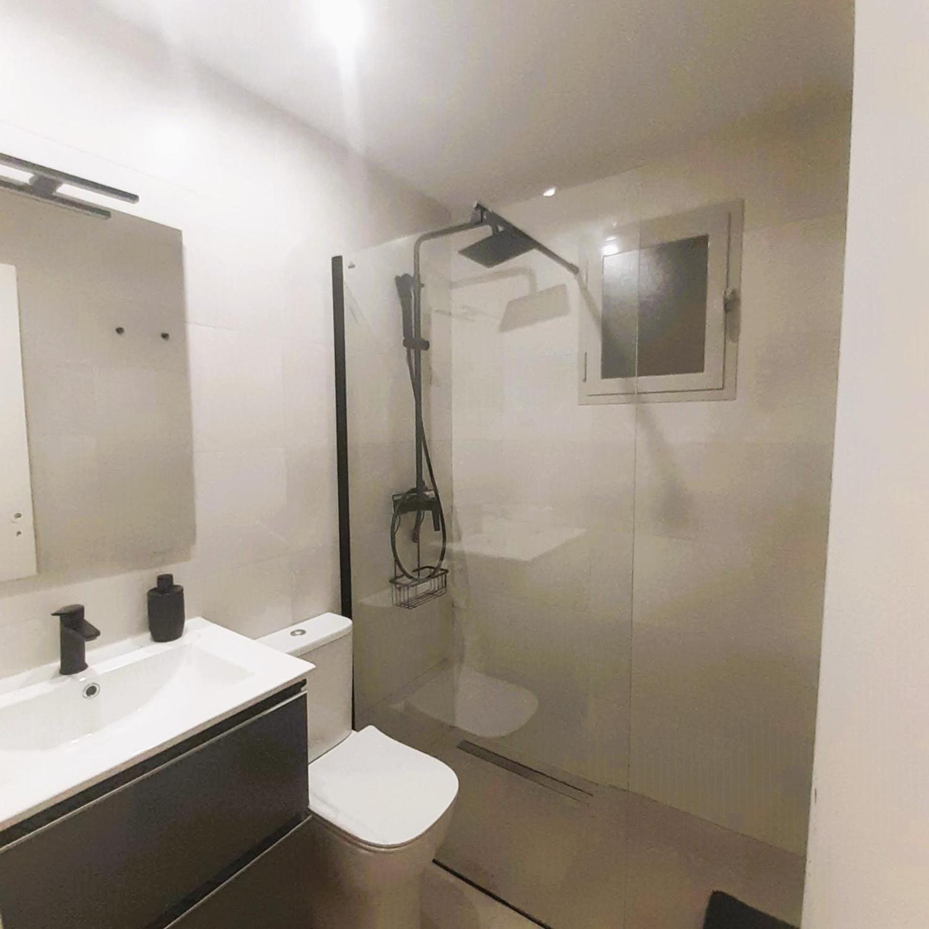 Ferienwohnung Mendoza A Un Paso De La Playa Málaga Exterior foto