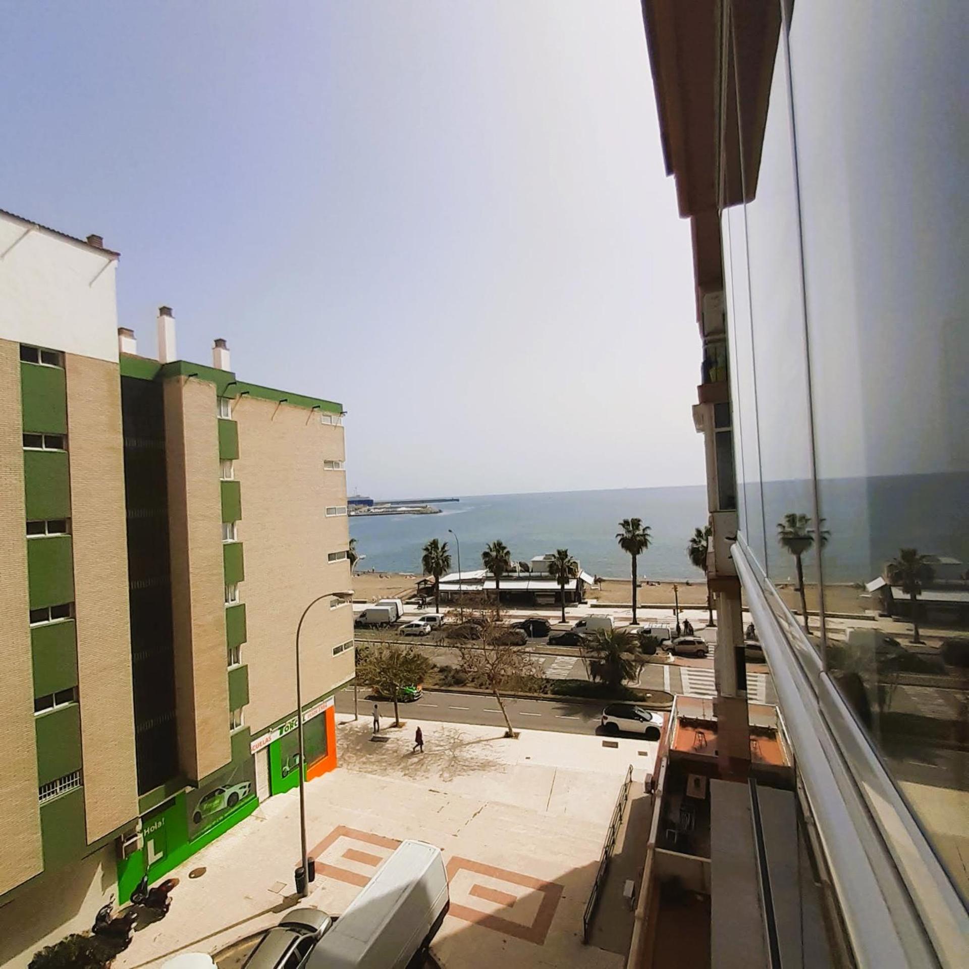 Ferienwohnung Mendoza A Un Paso De La Playa Málaga Exterior foto