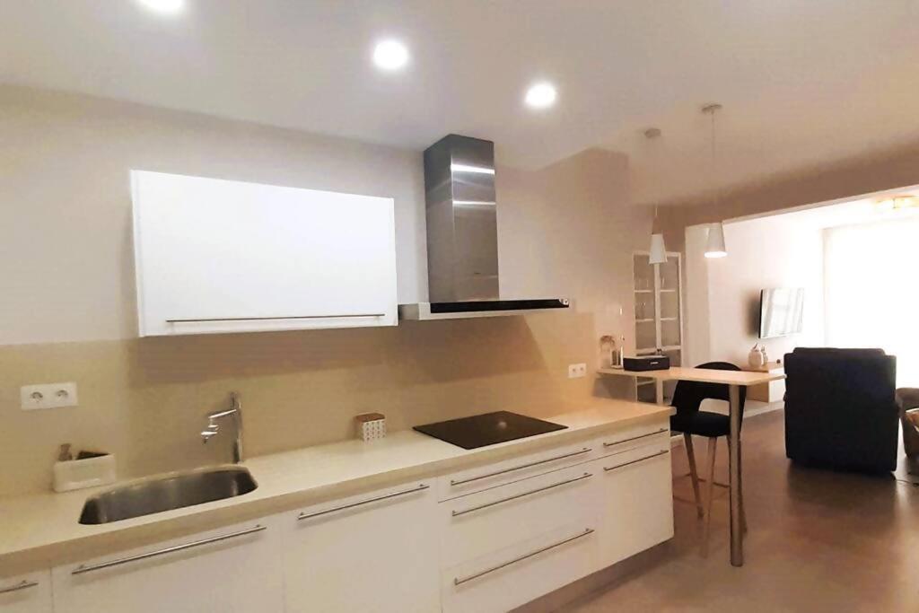 Ferienwohnung Mendoza A Un Paso De La Playa Málaga Exterior foto
