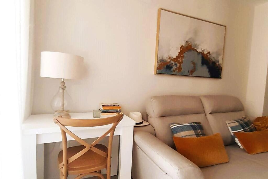 Ferienwohnung Mendoza A Un Paso De La Playa Málaga Exterior foto